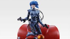 『攻殻機動隊』一番くじが本日（9/26）発売。フチコマの上に立つ草薙素子フィギュアが約22センチでデカい。素顔とゴーグル姿の2種がラインアップ
