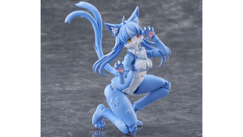 おまねこくんのプラモデルがけもプラシリーズに登場。広い可動域で多彩なポーズを実現。ミリタリー柄のエプロンでかわいらしさがさらにアップ。12月発売