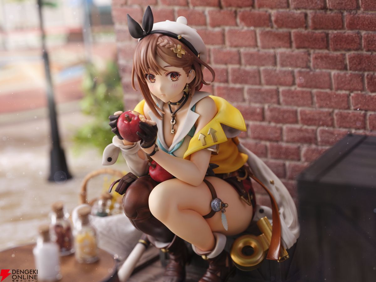 ライザのアトリエ2』ライザリン・シュタウト1/6スケールフィギュアの予約受付が開始。真横からのアングルのムチッとした感じは必見 - 電撃オンライン