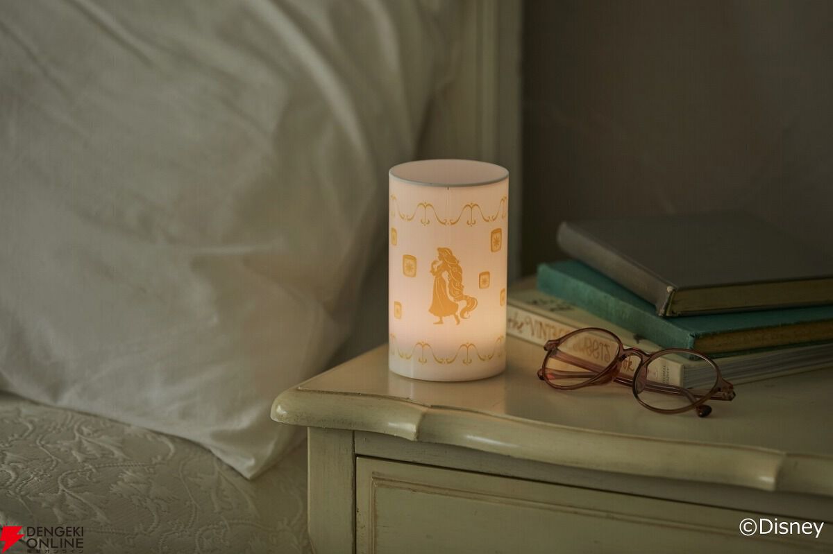 Disney（ディズニー）】劇中のランタンをデザインしたライト付き