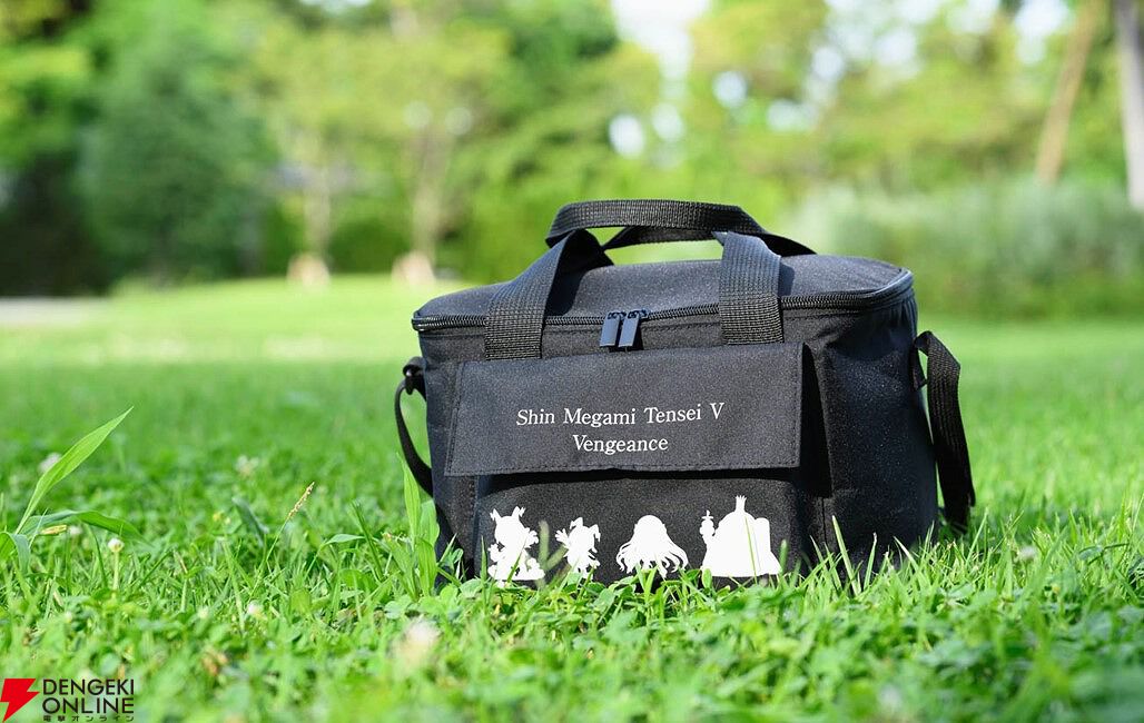 真・女神転生5』のジャックフロストたちがひんやりキープ。1年中使える