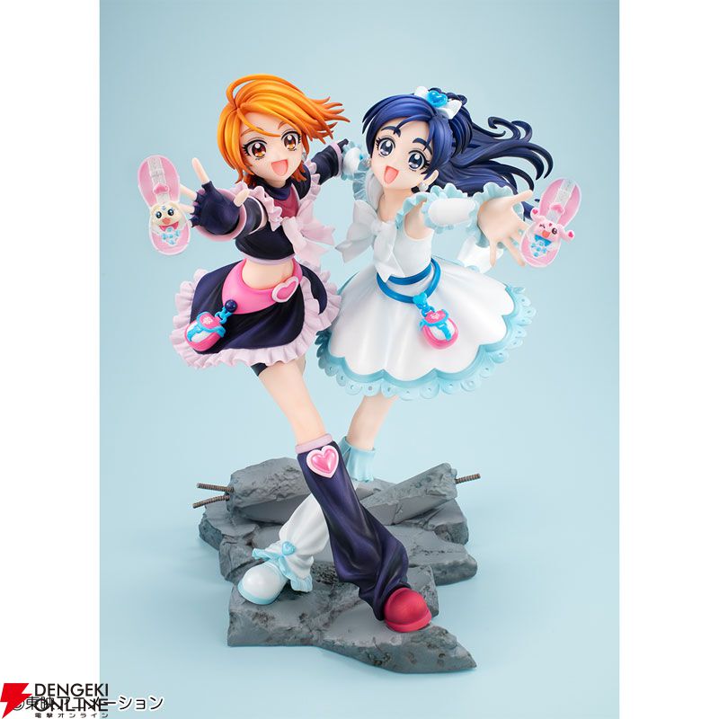 ふたりはプリキュア！』キュアブラックとキュアホワイトが