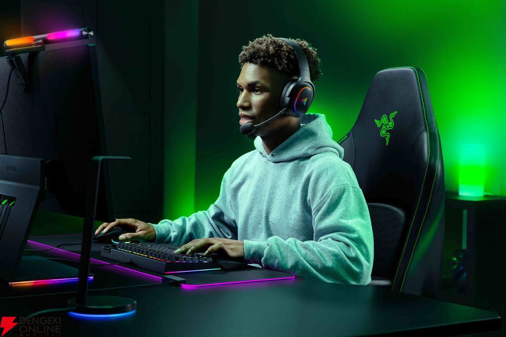 Razer Barracuda X Chroma】軽量ワイヤレス＆多彩なライティング 
