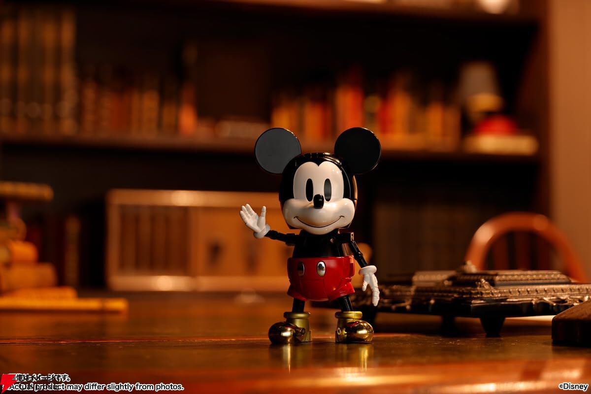 ミッキーマウス】大河原邦男デザインの『超合金 超変形 ミッキーマウス