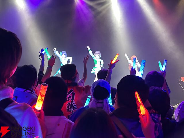 【独占コメントあり】VRアイドルえのぐのライブ“enogu Re:1st one-man Live -THE FIRST”にファンが現地参戦したら最高すぎた！ 独立した彼女たちの進む新たな一歩に涙……