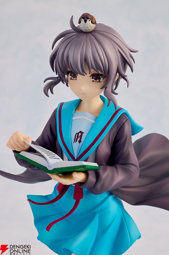 涼宮ハルヒ』シリーズから長門有希のフィギュアが登場。いとうのいぢ