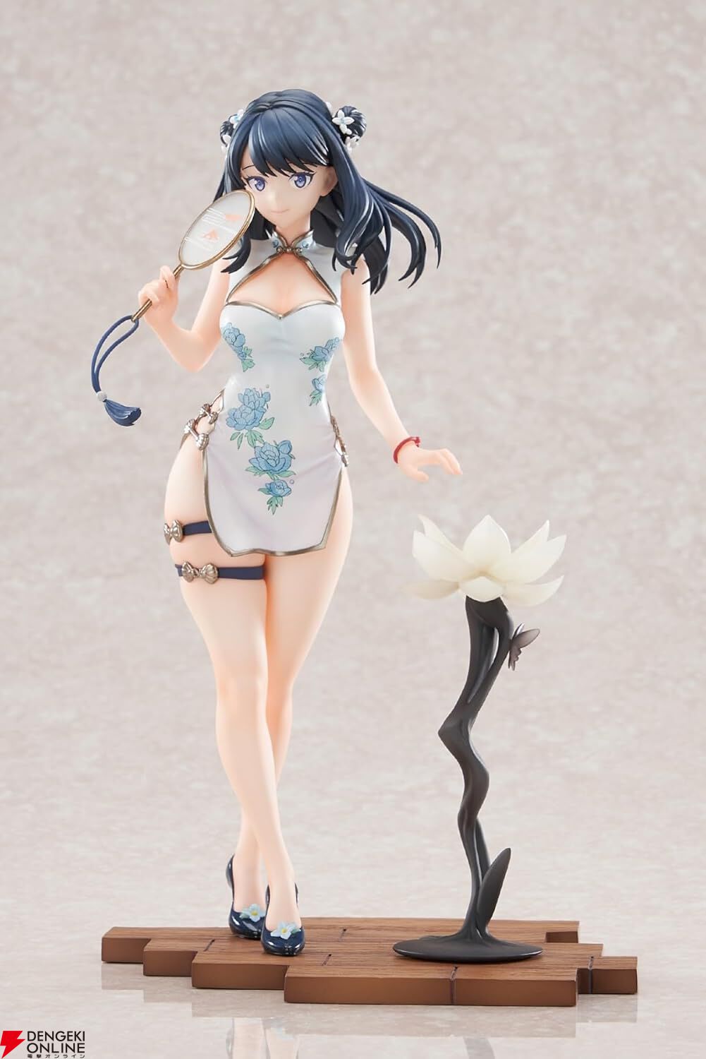 宝多六花 アクリルスタンド くじコレ グリッドマン ユニバース チャイナドレス グリッドマン ユニバース 宝多六花 くじコレ チャイナドレス