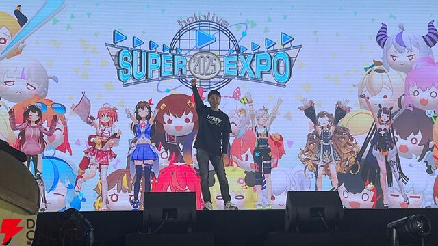 【ホロライブ】“hololive SUPER EXPO 2025”のオープニングを“YAGOO社長”らが宣言。宝鐘クマリンも初登場