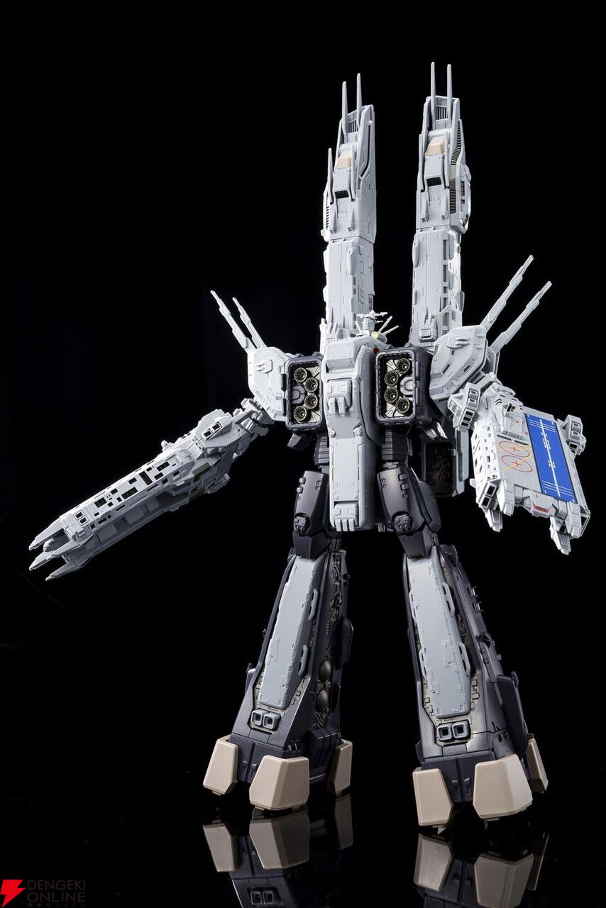 Amazon.co.jp: SDF-1 MACROSS (超時空要塞マクロス ~愛・おぼえ