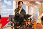 『アイプラ』ポーズ撮影の表情機能は「いつの間にか実装されていた…!?」激ムズクイズのまさかの出題者にも驚いたマネージャーミーティング取材レポ【アイドリープライド】