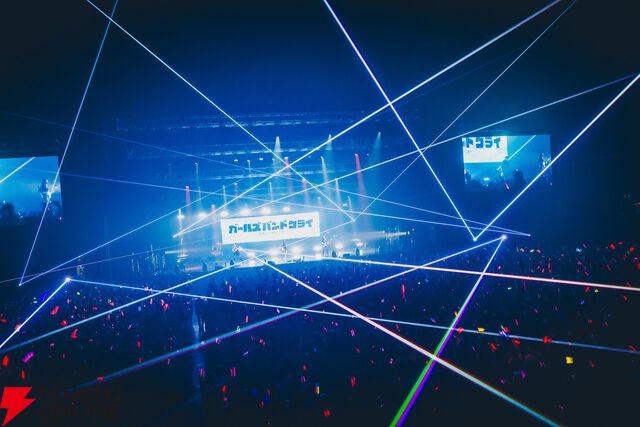 She is Legend×トゲナシトゲアリ対バンライブ“SOUL ＆ CRY”レポート。レジェンダーとトゲトゲファンが一体化した激アツすぎるライブに魂が泣いた！