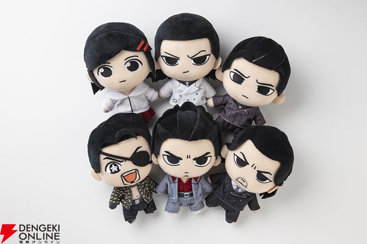 龍が如く』シリーズのぬいぐるみ＆缶バッジセットが多数登場！ 1