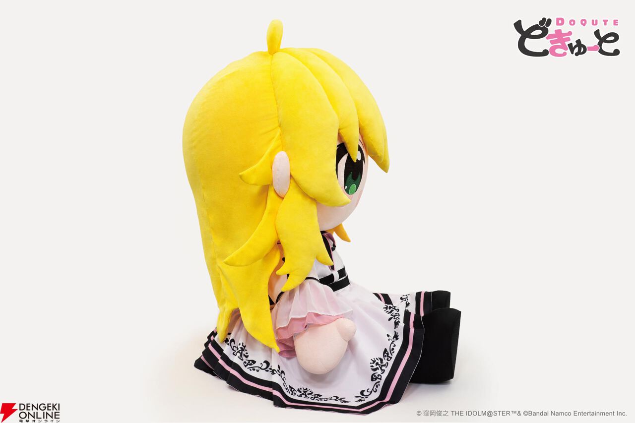 アイマス』天海春香、如月千早、星井美希が超特大ぬいぐるみに。高さ約