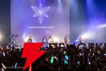 Alstroemeria Recordsがトップバッター。ボーカルあり、インストありで圧巻のダンスパフォーマンスも見もの。締めはやっぱりあの曲！【ロスワライブ2025レポ①】