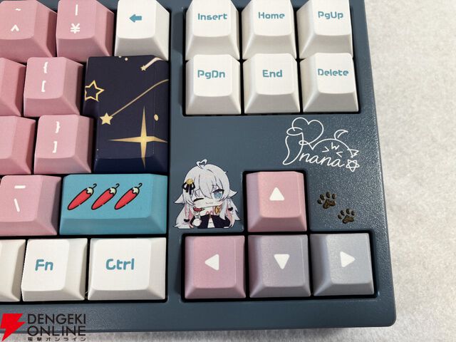 【レビュー】カグラナナさんのコラボゲーミングキーボード＆マウスパッドは本人描き下ろしイラストのこだわりがすごい。高性能＆高耐久でふだん使いにも最適