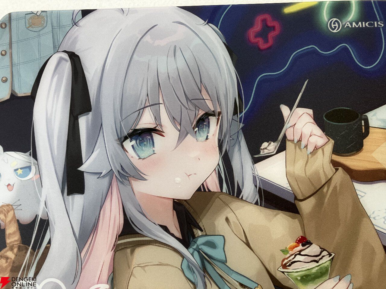 【レビュー】カグラナナさんのコラボゲーミングキーボード＆マウスパッドは本人描き下ろしイラストのこだわりがすごい。高性能＆高耐久でふだん使いにも最適