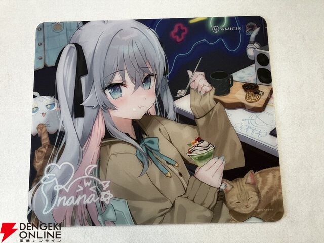【レビュー】カグラナナさんのコラボゲーミングキーボード＆マウスパッドは本人描き下ろしイラストのこだわりがすごい。高性能＆高耐久でふだん使いにも最適