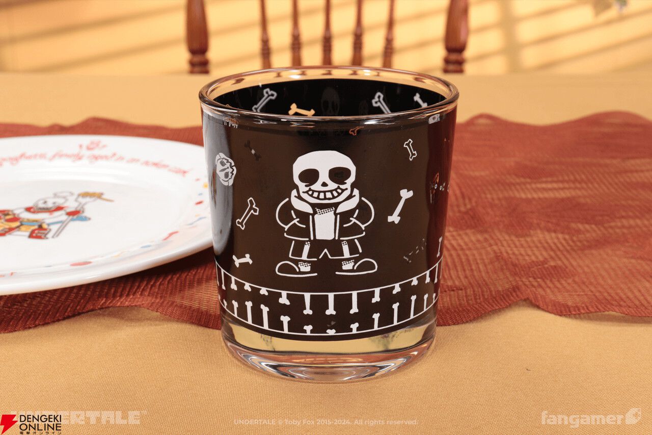 『UNDERTALE』トリエルの鍋つかみやパイプレート、うざいイヌのマグカップなどキッチングッズ6点が登場
