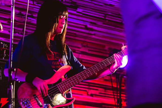 “勝利の女神：NIKKE LIVE SESSION！～Massive Burst～”