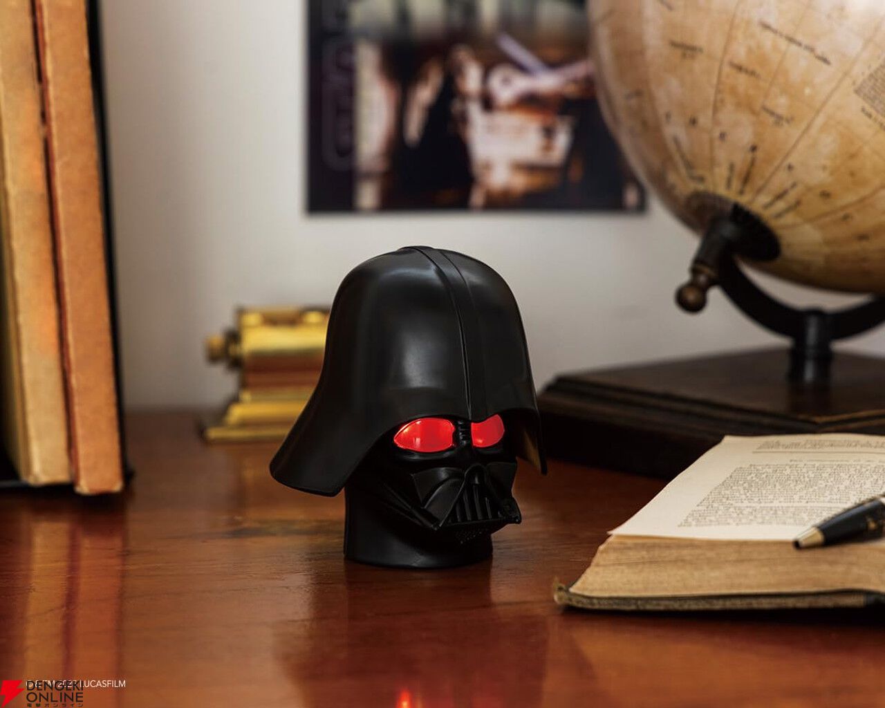 スター・ウォーズ】ダース・ベイダーのインテリアライト付きムック本が