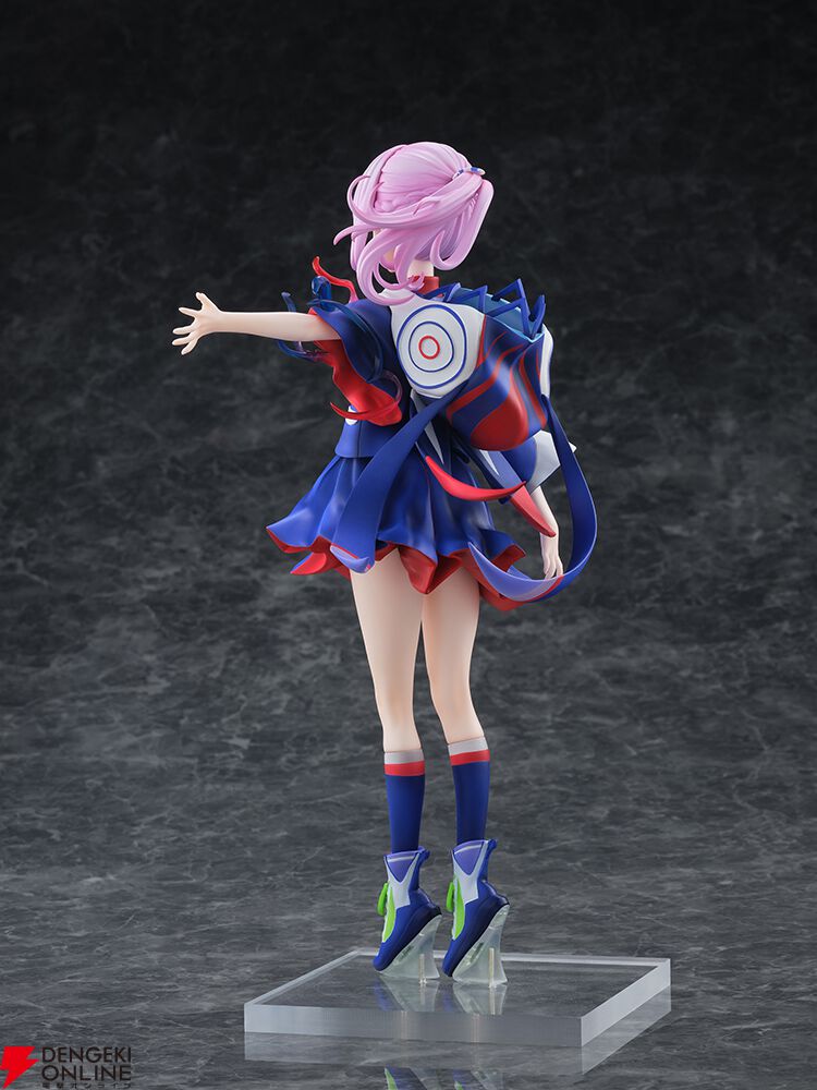 人気バーチャルシンガー“花譜”が燕の衣装でフィギュアに。3rdワンマン