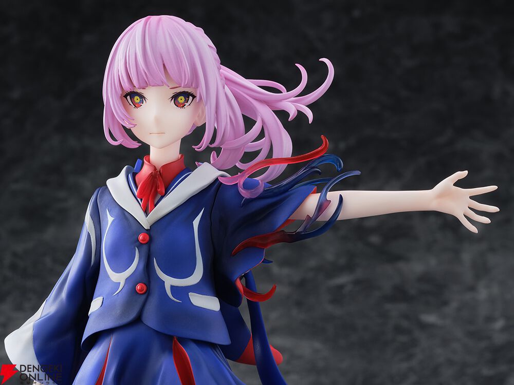 花譜　ソフビ 人気バーチャルシンガー“花譜”が燕の衣装でフィギュアに。3rdワンマン