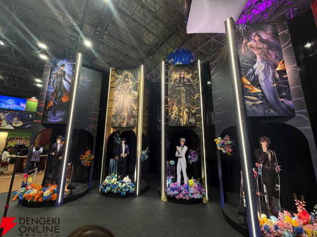 あなたはどのカレに寄り添いたい？ 特大アクリルパネルと2ショットが撮れる『恋と深空』やふわふわ浮かぶニキ＆モモが見られるINFOLD GAMESブースレポート【TGS2025】