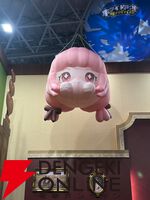 あなたはどのカレに寄り添いたい？ 特大アクリルパネルと2ショットが撮れる『恋と深空』やふわふわ浮かぶニキ＆モモが見られるINFOLD GAMESブースレポート【TGS2025】