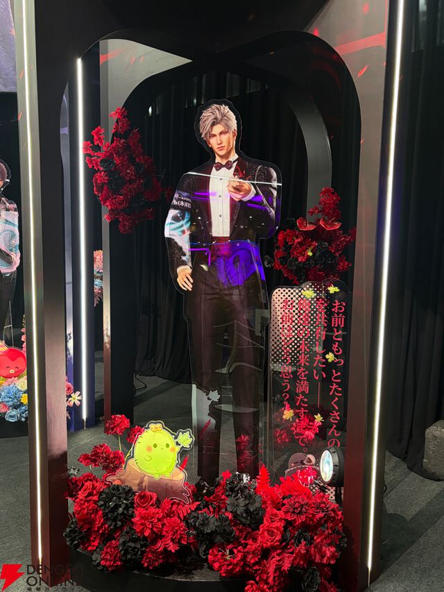 あなたはどのカレに寄り添いたい？ 特大アクリルパネルと2ショットが撮れる『恋と深空』やふわふわ浮かぶニキ＆モモが見られるINFOLD GAMESブースレポート【TGS2025】