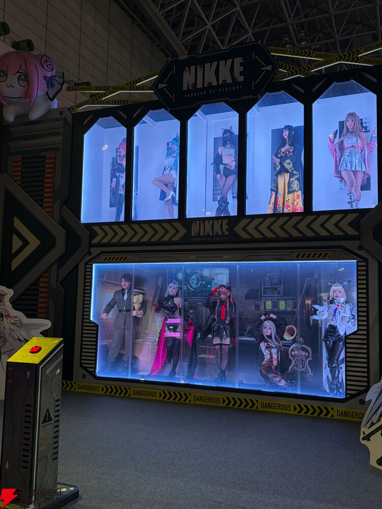 リアル10連ガチャが話題沸騰！『NIKKE』コスプレイヤーも必見