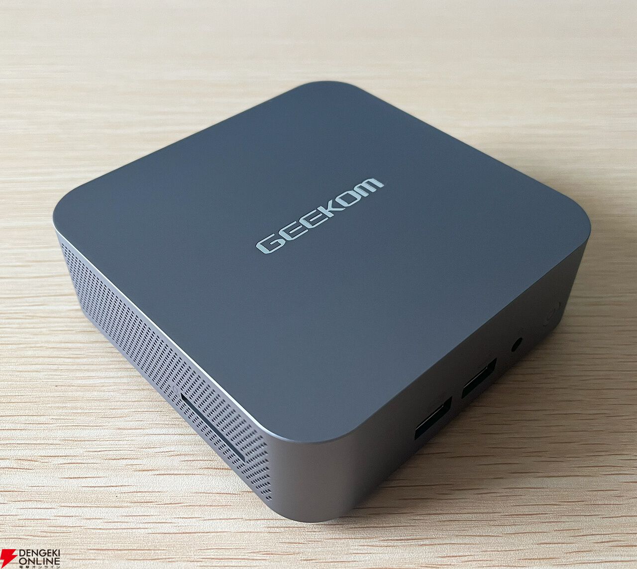 【ほぼ新品】GEEKOM GT3 Pro ミニPC 第13世代インテル製GT13 ProミニPC | Core i7/i9 & 拡張可能なUSB 4