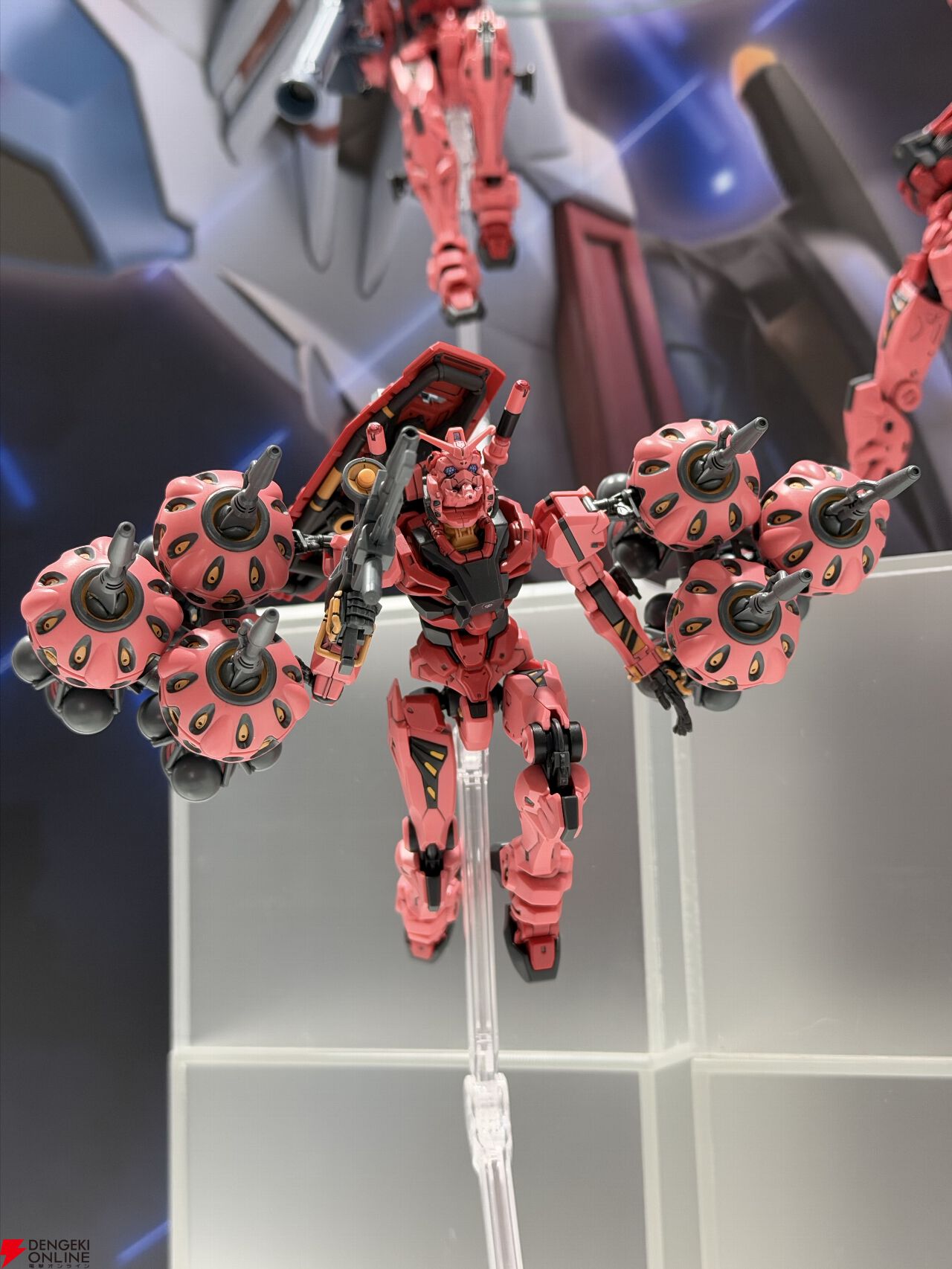 未組立HGガンプラセット 4点+赤いガンダムビット ガンプラ『HG 1/144 赤いガンダム用 拡張セット』公開。追加の