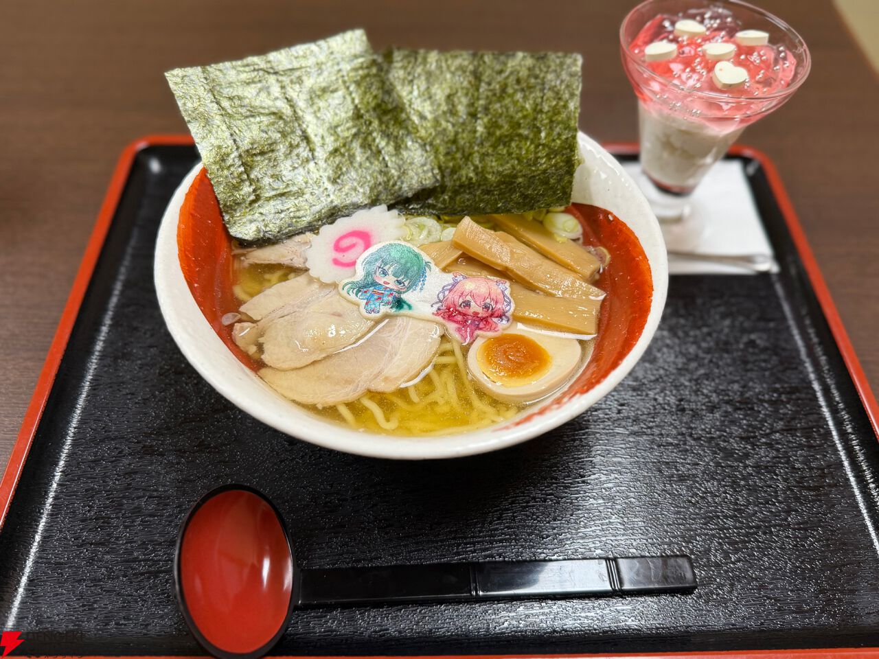『アイプラ』浴衣姿のリズノワ・トリエルが可愛すぎてグッズ全買い。トリエル鍋、愛のラーメンなどコラボフードも最高だった“庭の湯”コラボ感想【ことめぐのアイプラ日記#6】