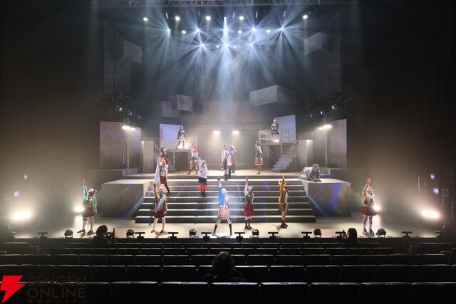 舞台『ヘブンバーンズレッド』レポート。ゲームでは表現しきれない役者の体全体を使った演技や広い空間を使った立ち回りの表現に感動！ ファンは絶対に観に行って欲しい【ヘブンバーンズレッド日記#228】