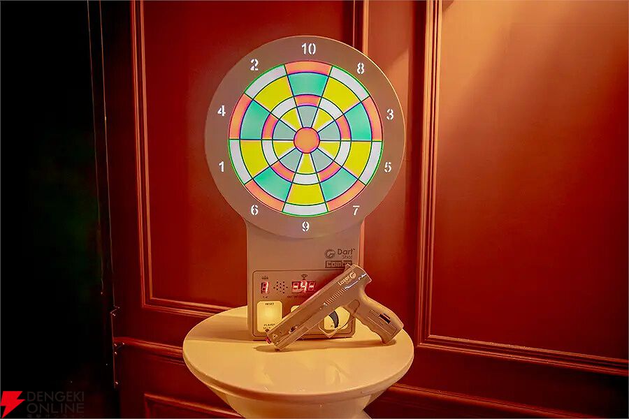 射撃×ダーツ】本格射撃を自宅で楽しめるレーザーガンダーツが登場！ 4