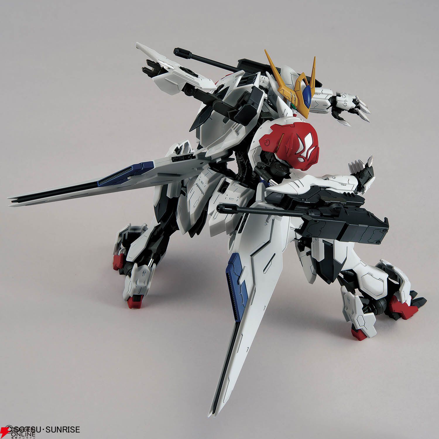 11/22発売のガンプラ『MG 1/100 ガンダムバルバトスルプス』パッケージ
