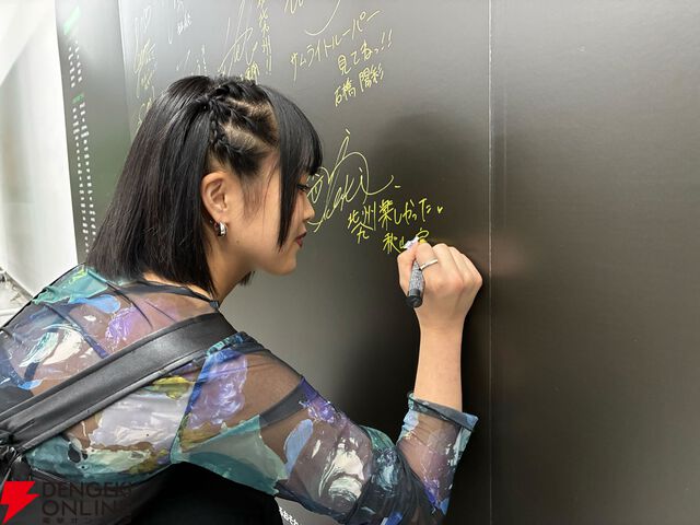 鈴村健一さんが「葛藤させて！」とアニメ化大熱望！ “鈴村健一＆秋山実咲 feat.城郭合体オシロボッツ in KPF2025”は超マニアックな城トリビア満載で会場大盛り上がり