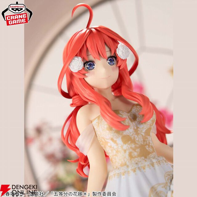 『五等分の花嫁』五月のアニメ原画展ウエディング衣装フィギュアは豪華な金糸の刺繍や真っ直ぐさを表現した表情に注目