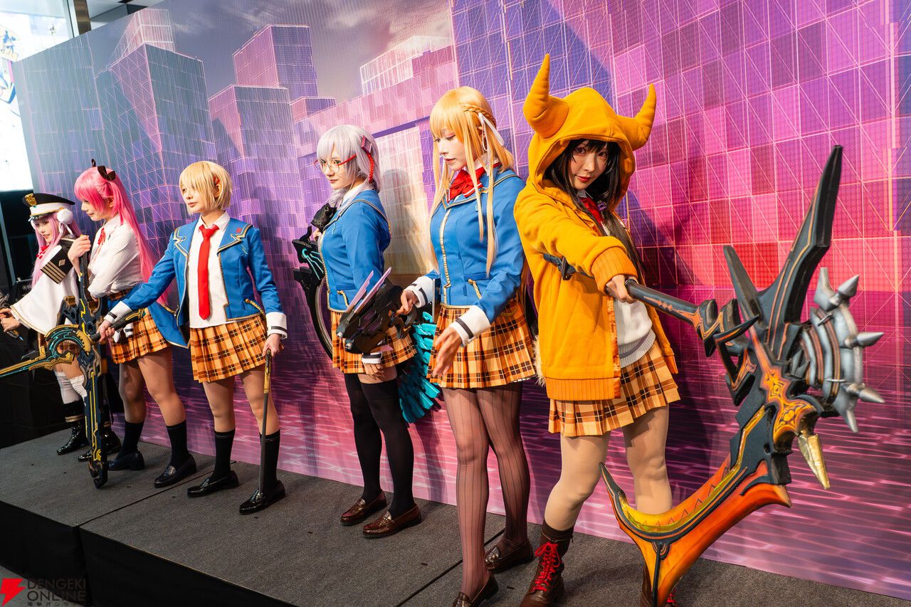 “ヘブンバーンズレッド 4th ANNIVERSARY PARTY”レポート。的当ては意外と難しい!? ARフォトコーナーは思い出作りに最適、公式コスプレイヤーも愛たっぷり！【ヘブバン日記#244】