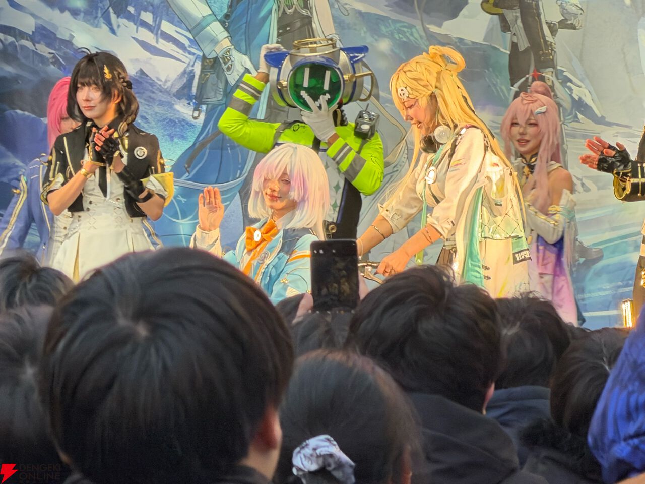 雪の池袋を激熱に変えた『鳴潮』ライブ“WUWA TOGETHER”レポ。推しの