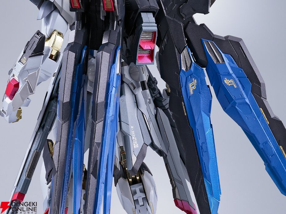 METAL BUILDストライクフリーダムガンダム＜リバイバル版＞が6月一般