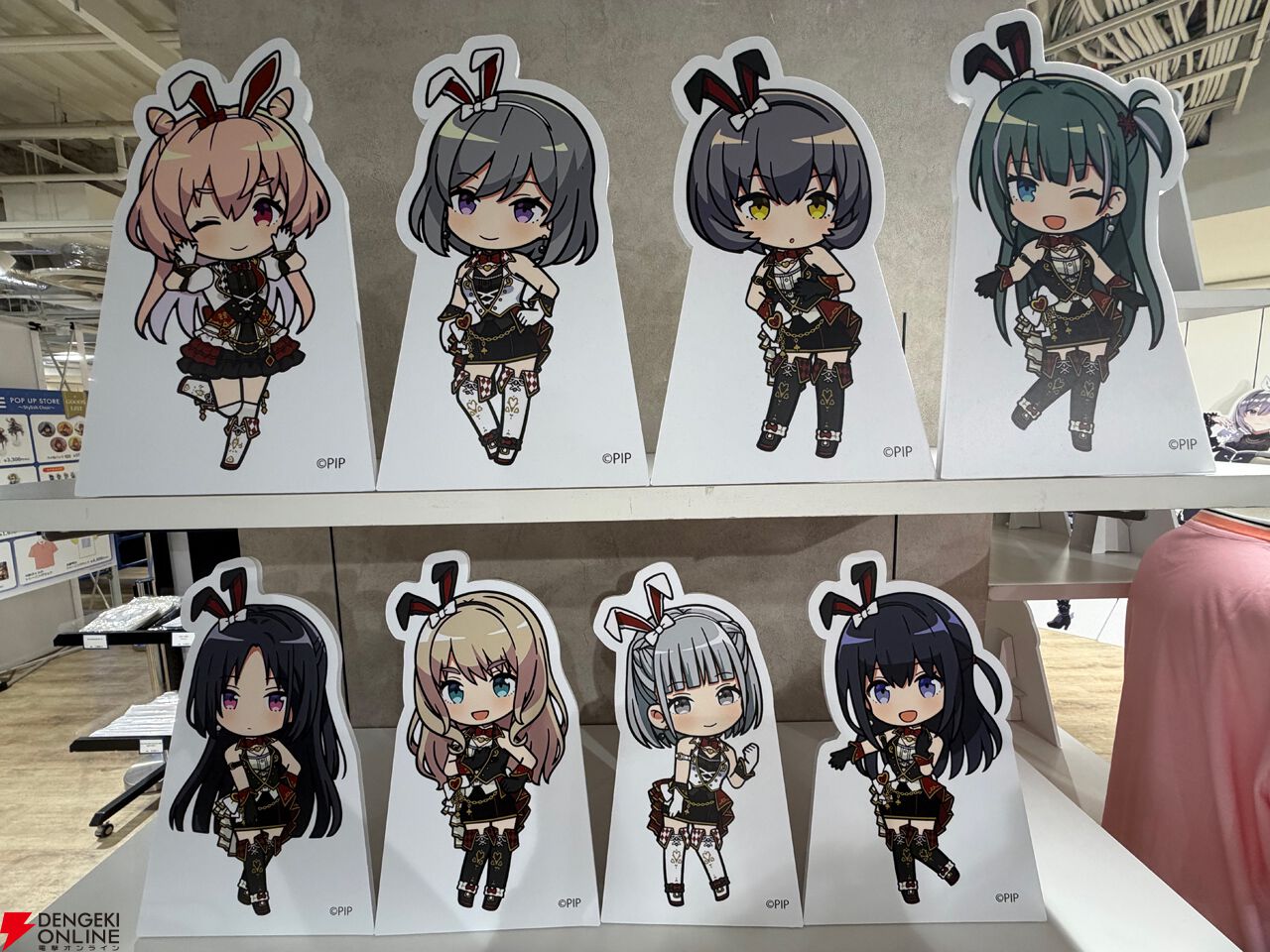 『アイドリープライド』広々した会場に並ぶ描き下ろし衣装パネル、ライブ衣装展示が壮観で眼福！ グッズ展示に物欲がそそられた“POP UP STORE～Stylish Choir～”フォトレポート【ことめぐのアイプラ日記#10】