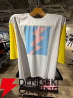 『アイドリープライド』広々した会場に並ぶ描き下ろし衣装パネル、ライブ衣装展示が壮観で眼福！ グッズ展示に物欲がそそられた“POP UP STORE～Stylish Choir～”フォトレポート【ことめぐのアイプラ日記#10】