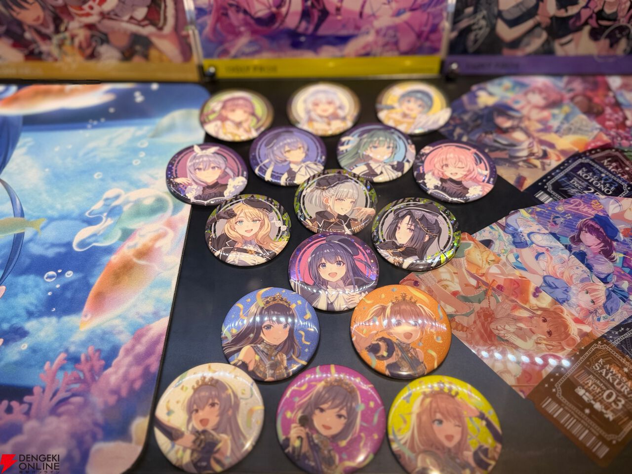 『アイドリープライド』広々した会場に並ぶ描き下ろし衣装パネル、ライブ衣装展示が壮観で眼福！ グッズ展示に物欲がそそられた“POP UP STORE～Stylish Choir～”フォトレポート【ことめぐのアイプラ日記#10】