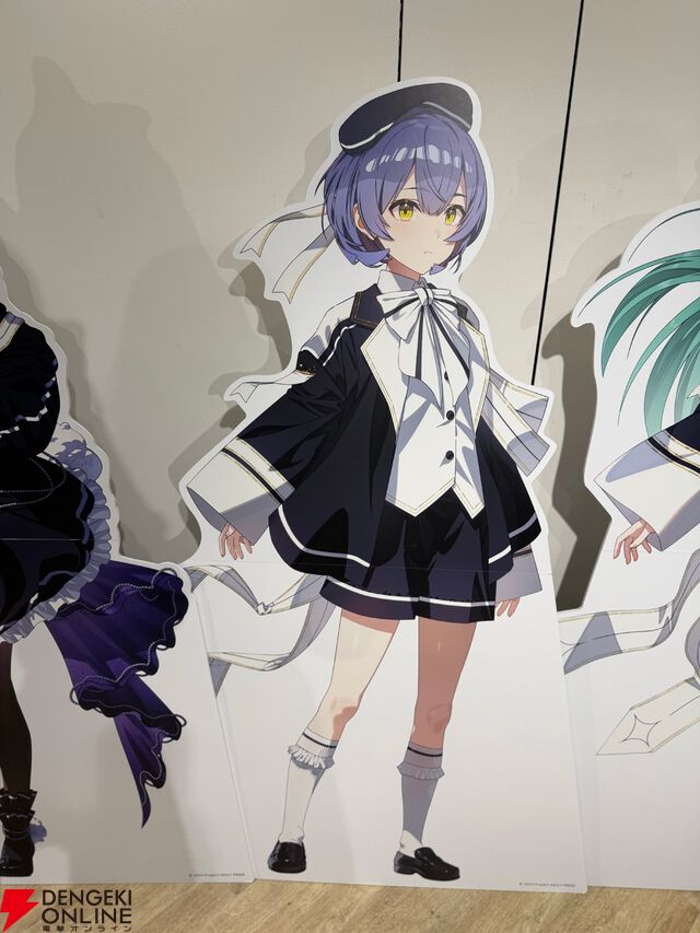 『アイドリープライド』広々した会場に並ぶ描き下ろし衣装パネル、ライブ衣装展示が壮観で眼福！ グッズ展示に物欲がそそられた“POP UP STORE～Stylish Choir～”フォトレポート【ことめぐのアイプラ日記#10】