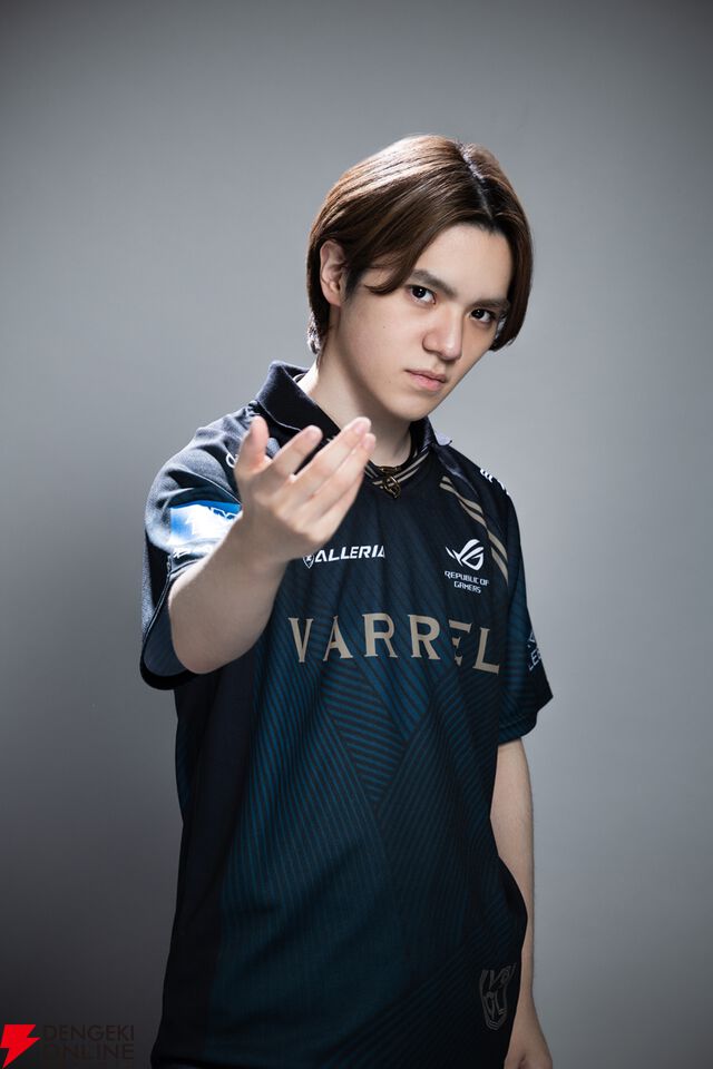 プロeスポーツチーム“VARREL”