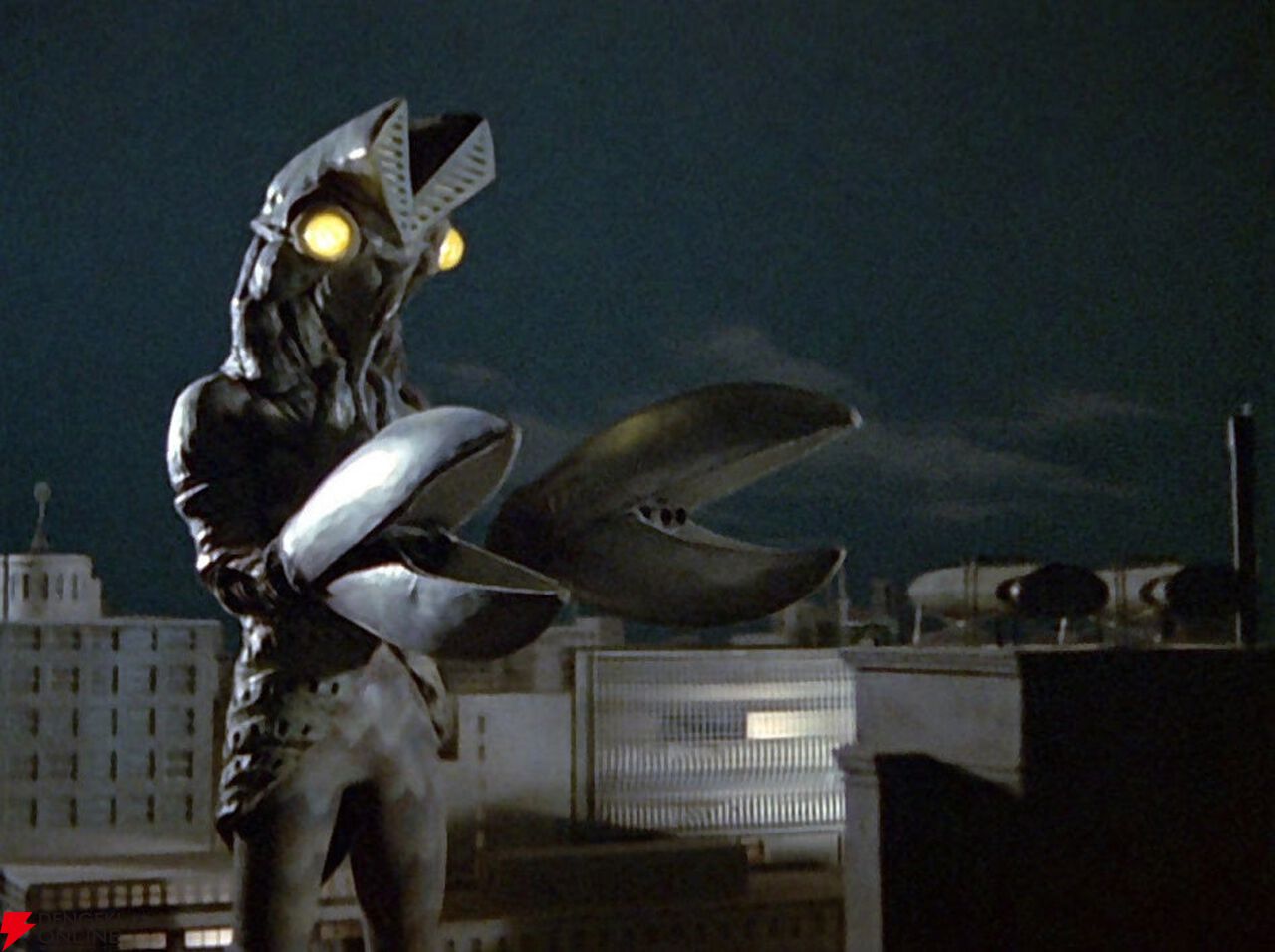 ウルトラマン』60周年記念のオリジナル音源を搭載した“音声目覚まし
