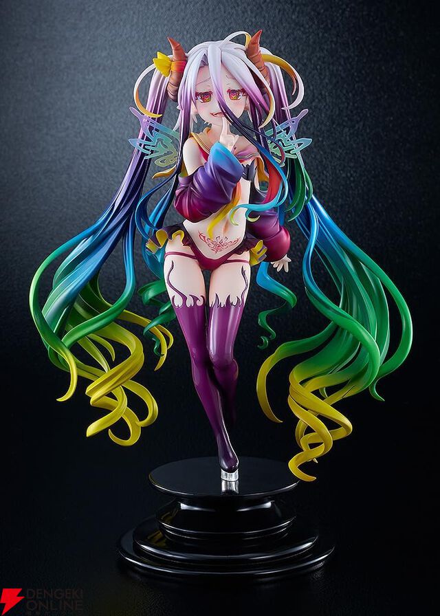 『ノーゲーム・ノーライフ』ブラックしろがフィギュア化。セーラー服（？）に身を包み蠱惑的な笑みを浮かべる姿にゾクゾク