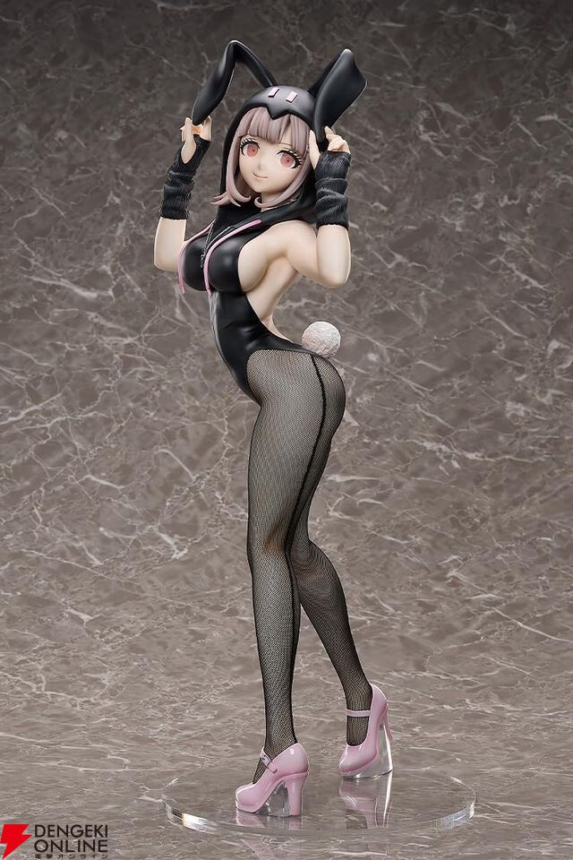 『スーパーダンガンロンパ2』七海千秋がドでかい1/3スケール、全高約59.5cmでフィギュア化。いろんなところをじっくり見たくなるバニー衣装も魅力