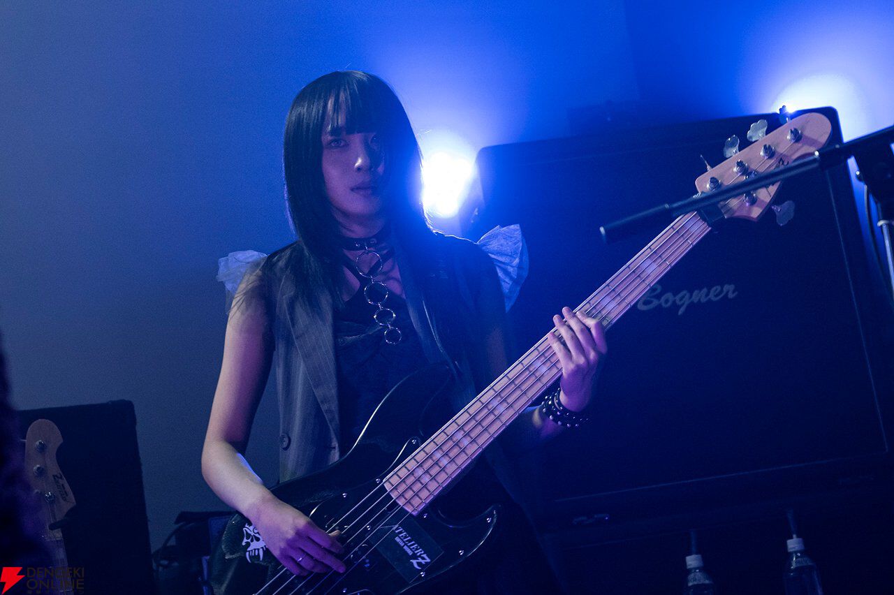 『ガールズバンドクライ First Riff』新バンド“F-272”1stライブ公式レポート。眩暈がするほどの可能性を見せつけ、2027年1月の2ndワンマンライブへ